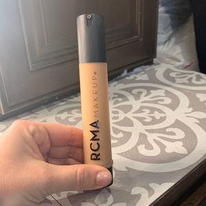 RCMA Premiere Liquid Foundation